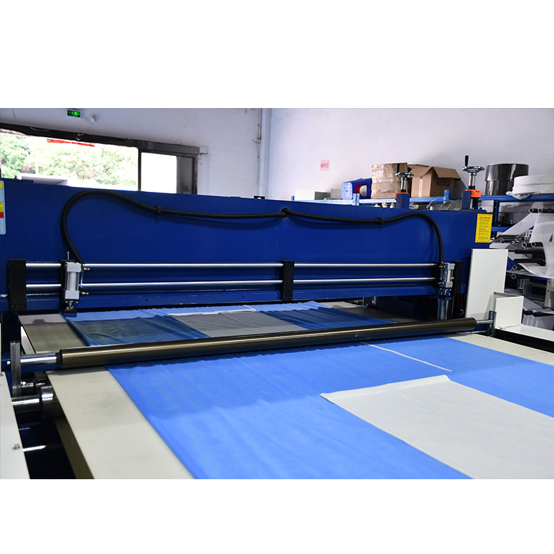 Automatic Disposable Protective Gowns Body Making Machine